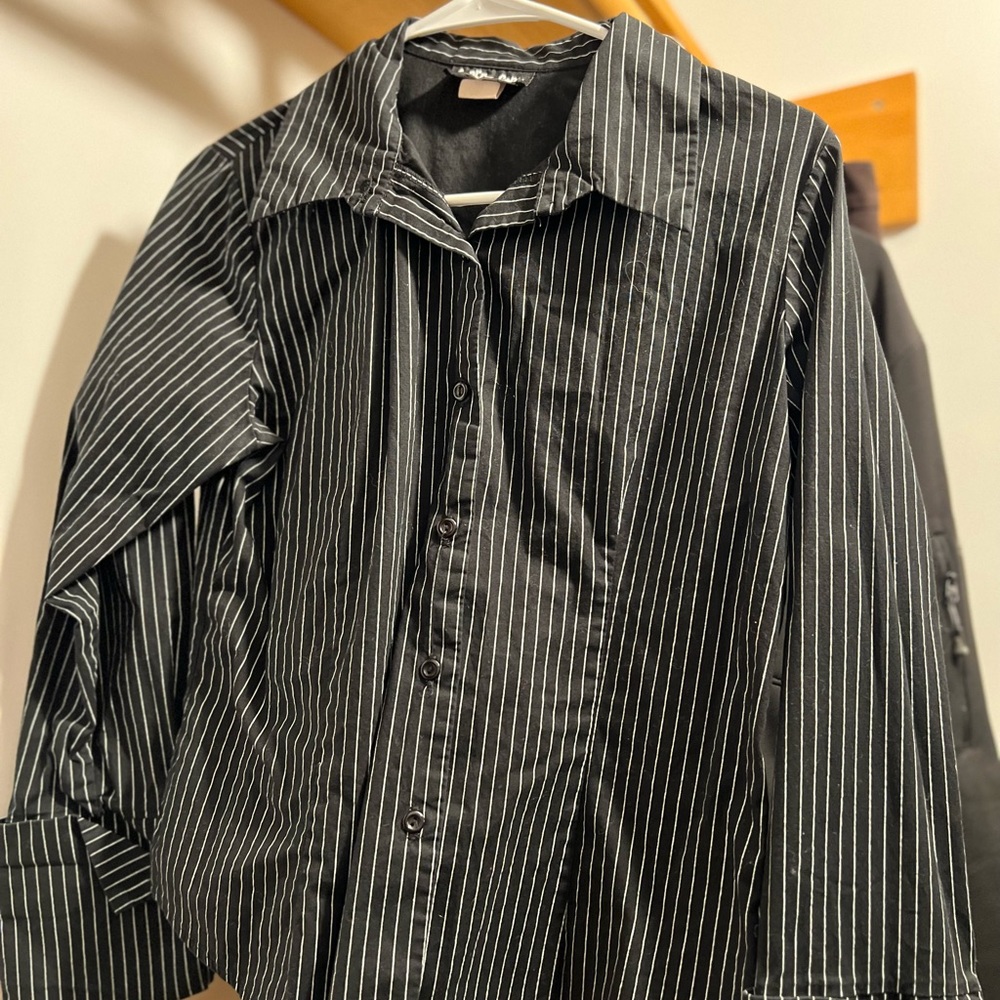 Women’s long sleeve blouse
